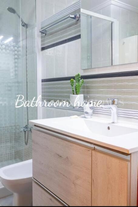 Pink Catia Coqueto Piso Playa Del Cura Apartment ตอร์เรเวียคา ภายนอก รูปภาพ