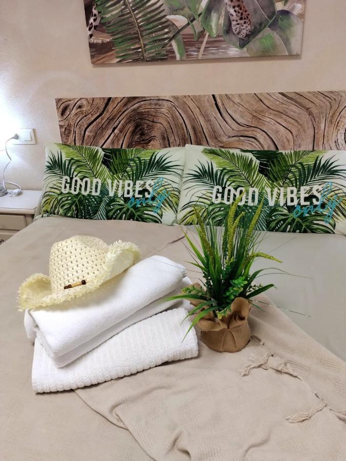 Pink Catia Coqueto Piso Playa Del Cura Apartment ตอร์เรเวียคา ภายนอก รูปภาพ